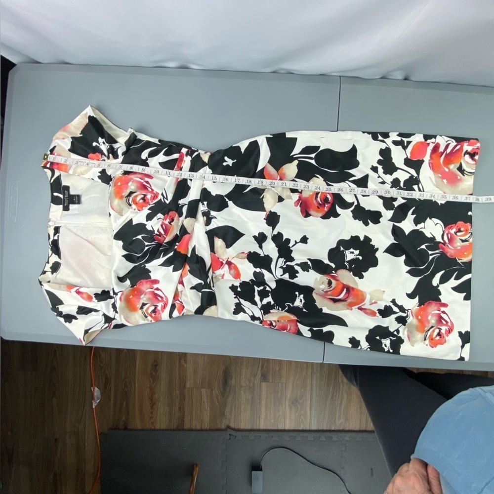 WHBM Floral Print Silky Cap Sleeve Scoop Neck Black White Coral Red/Pink Dress 6 - Picture 8 of 13